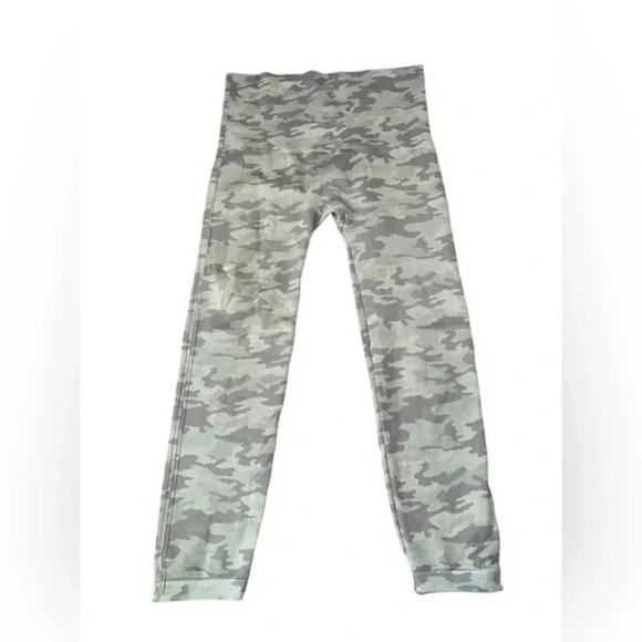 SPANX Women's Cropped Look at Me Now Seamless Leggings 1Xl - Picture 1 of 4